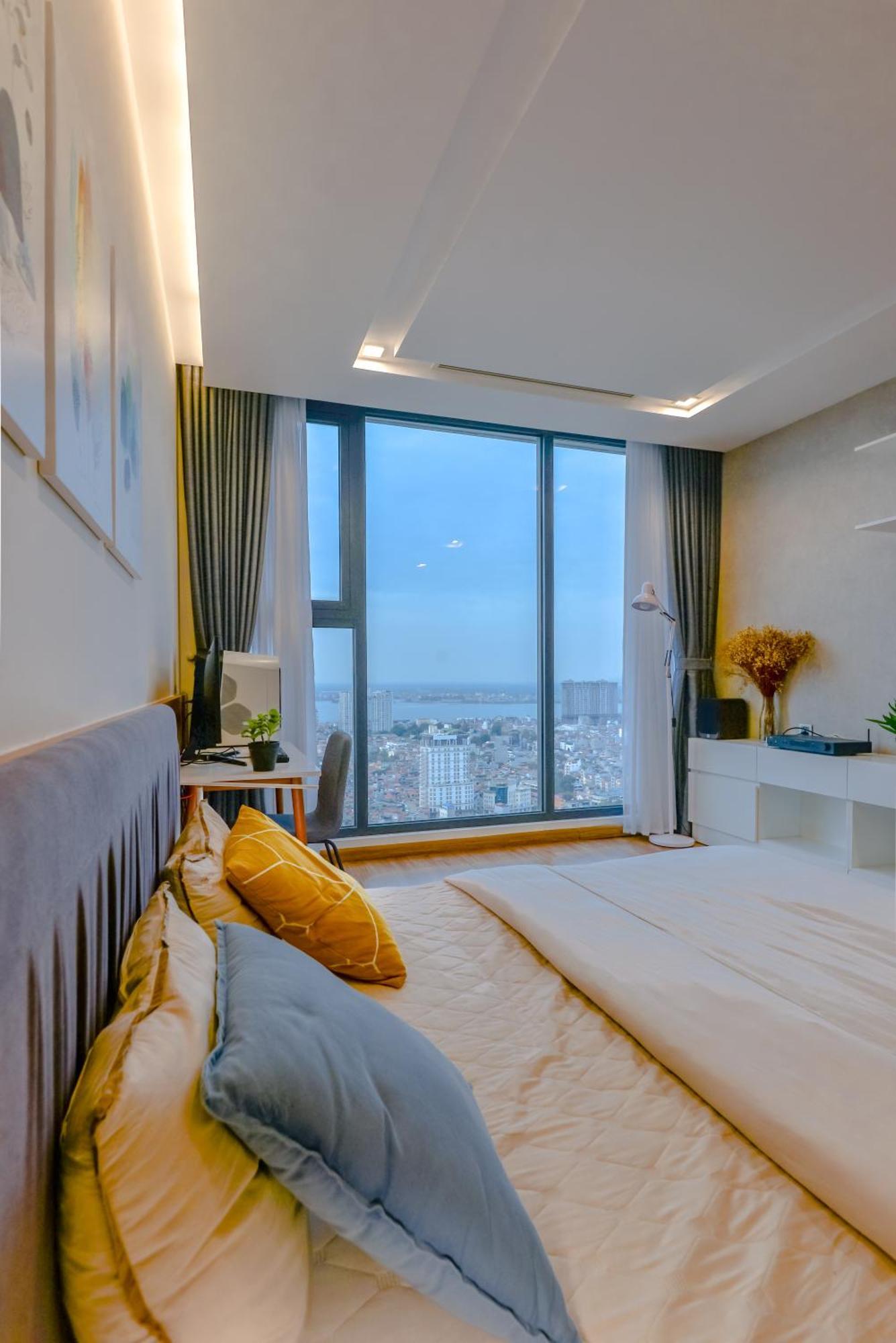 Luxury Serviced Apartment Vinhomes Metropolis Premium Hanoi Dış mekan fotoğraf